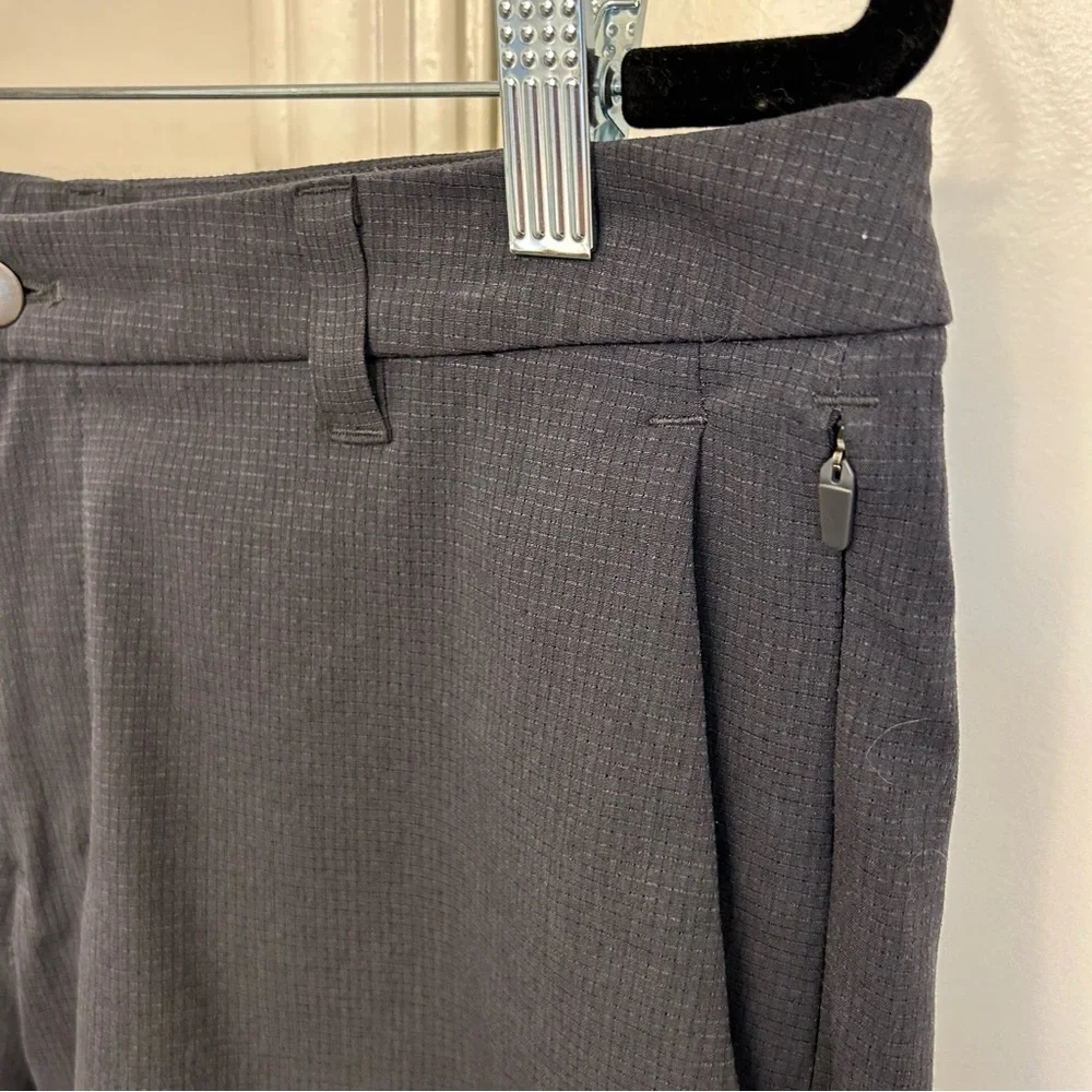Lululemon Athletica Commission Classic Fit Warpstreme Shorts Checkered Gray 32